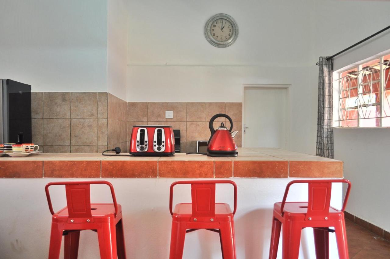 Butterfly Apartments Livingstone Bagian luar foto