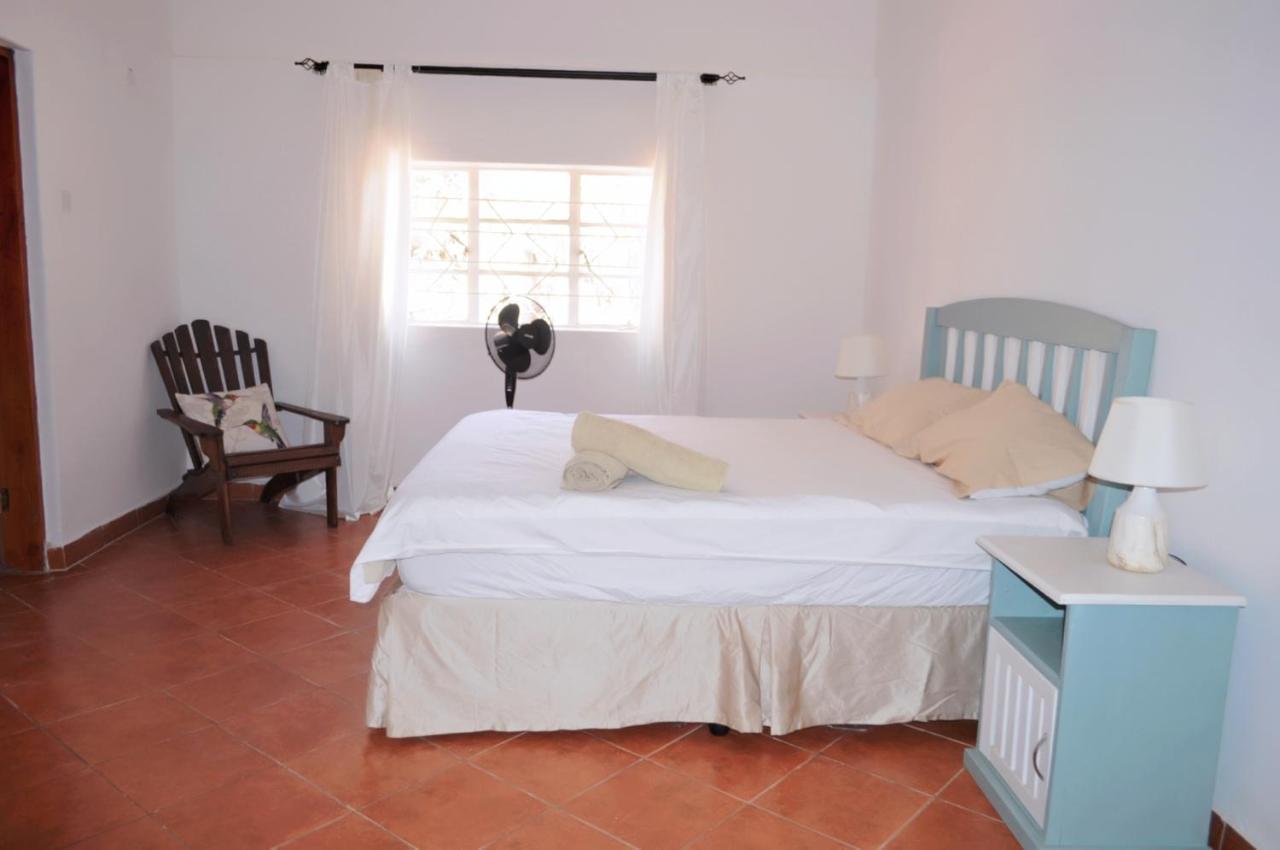 Butterfly Apartments Livingstone Bagian luar foto